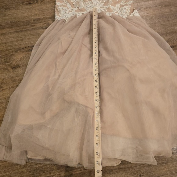 Xscape Dress Size 8 Beige White Lace Mermaid Prom Formal Sleeveless - Picture 6 of 8